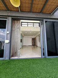The Lakefront Residences (D22), Condominium #390223821